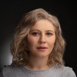 Ксения Константинова