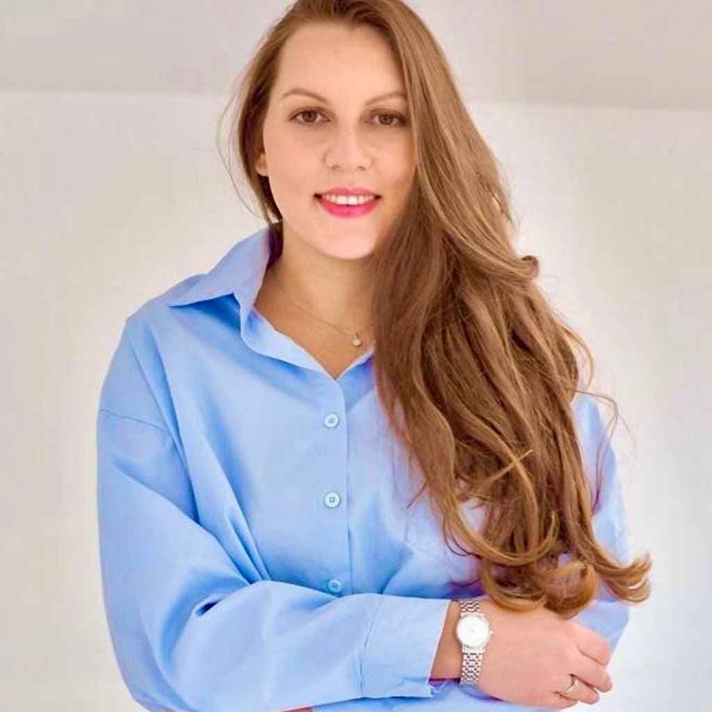 Анастасия Емельянова