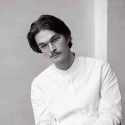 Яков Иванов