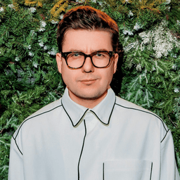 Станислав Кузьменко