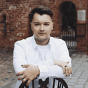 Денис Олейник